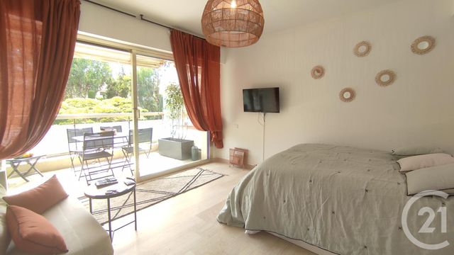 Appartement F1 à vendre - 1 pièce - 22,66 m2 - Cannes - 06 - PROVENCE-ALPES-COTE-D-AZUR
