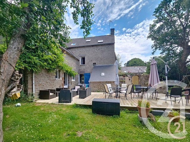 maison à vendre - 6 pièces - 218.0 m2 - PLEUDIHEN SUR RANCE - 22 - BRETAGNE - Century 21 Fauvel Immobilier