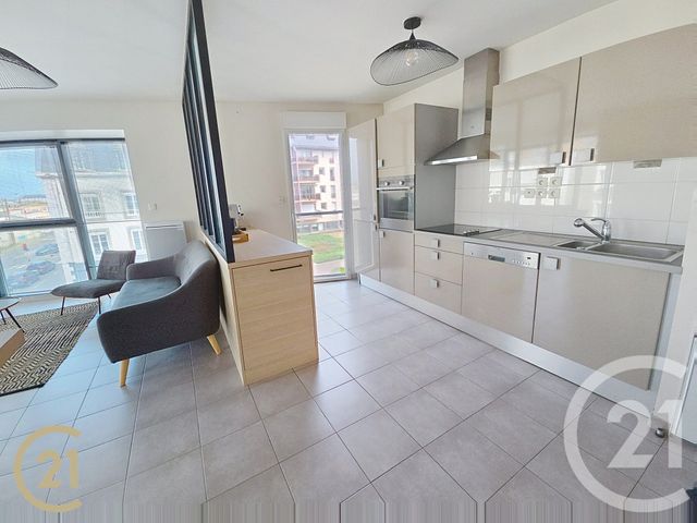 Afficher la photo en grand Appartement T3 à vendre - 3 pièces - 59.7 m2 - ST MALO - 35 - BRETAGNE - Century 21 Fauvel Immobilier