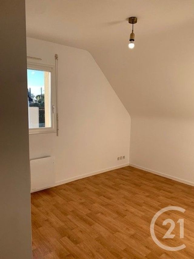 maison à louer - 6 pièces - 115.82 m2 - ST COULOMB - 35 - BRETAGNE - Century 21 Fauvel Immobilier