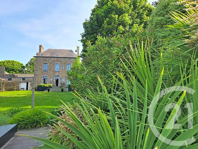 maison à vendre - 9 pièces - 267.0 m2 - DOL DE BRETAGNE - 35 - BRETAGNE - Century 21 Fauvel Immobilier
